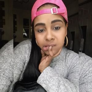 Meet your Posher, Ana pamela